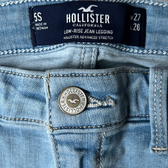 Hollister Super Light Blue Low Rise Super Soft Jegggings, 5 Short Juniors, NWT - Picture 3 of 6